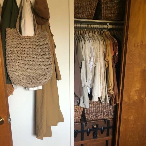 Meet your Posher, Ri - Picture 2 of 8